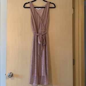 NWOT BB Dakota Metallic Midi Dress